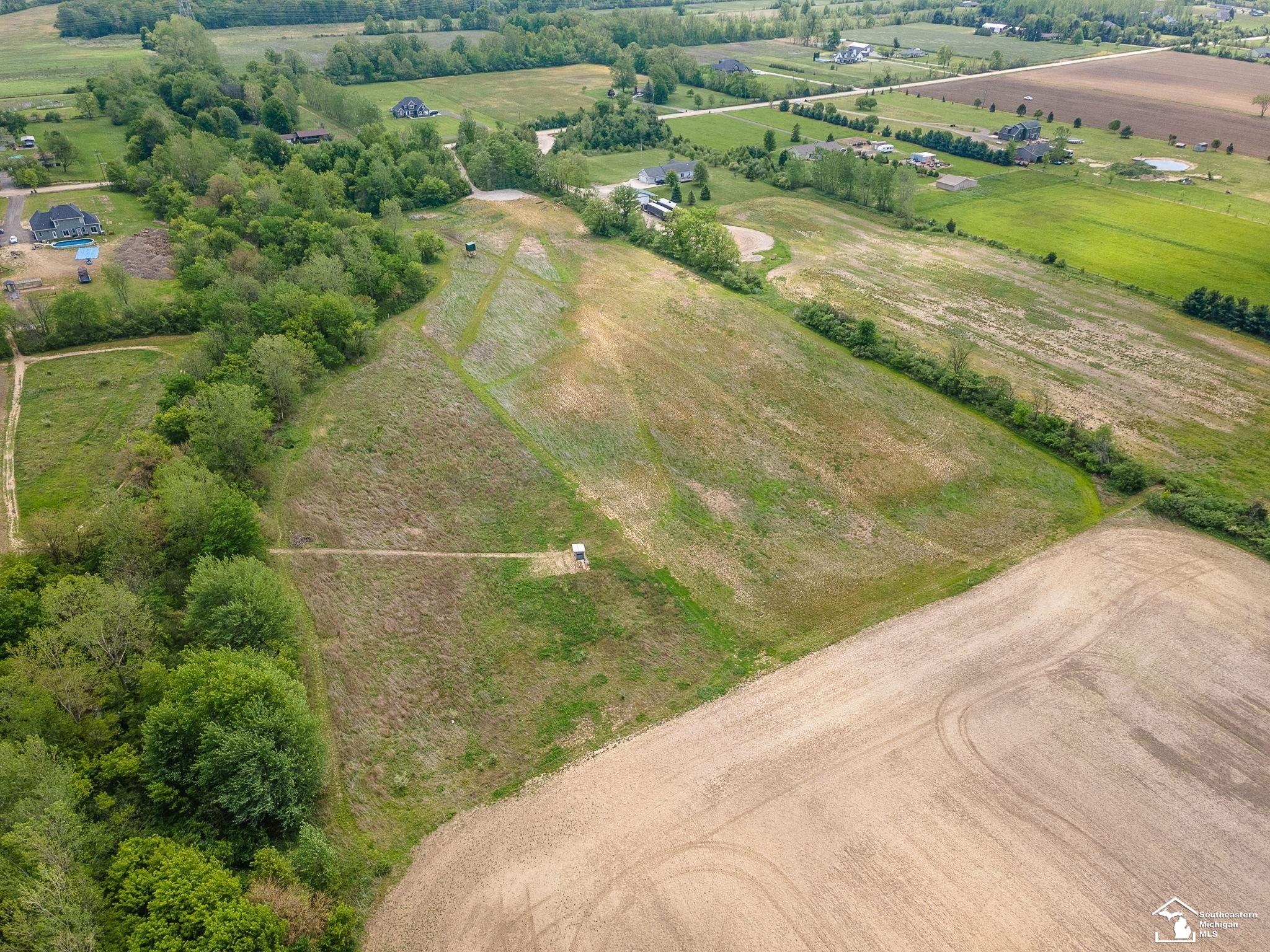 13635 Exeter Road Carleton, MI 48117 - Photo 5 of 8