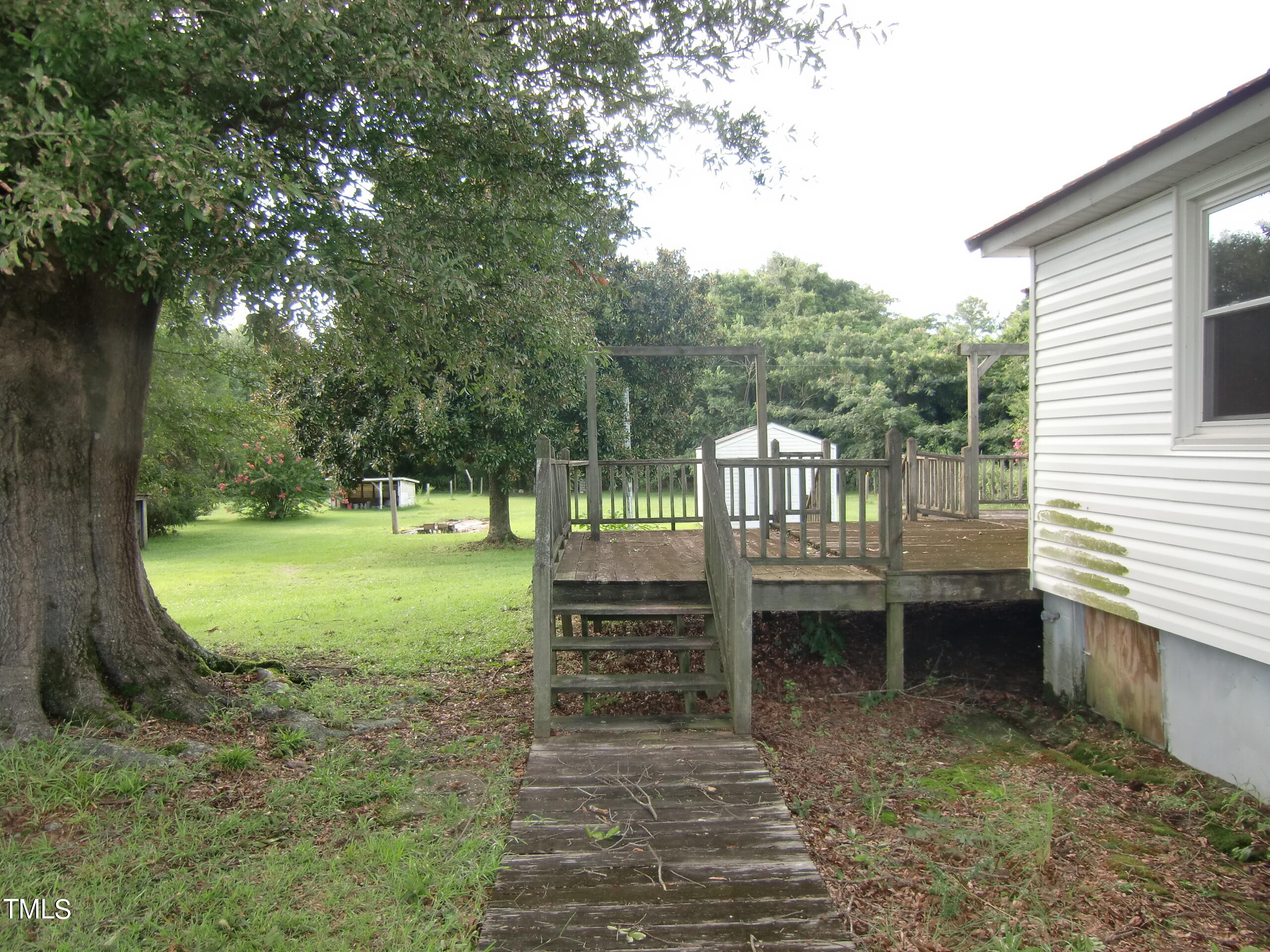 1197 Red Hill Church Road Dunn, NC 28334 - Photo 29 of 64 Exterior Pics (20)