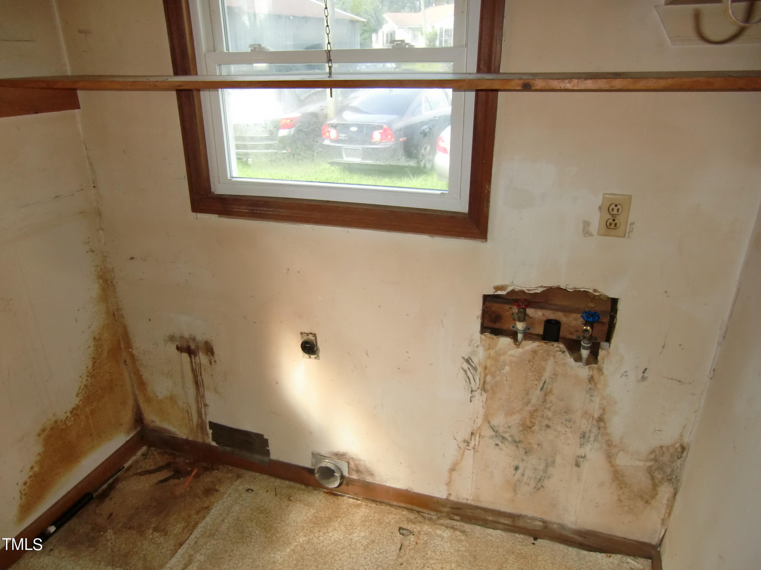 1197 Red Hill Church Road Dunn, NC 28334 - Photo 52 of 64 laundry (3)
