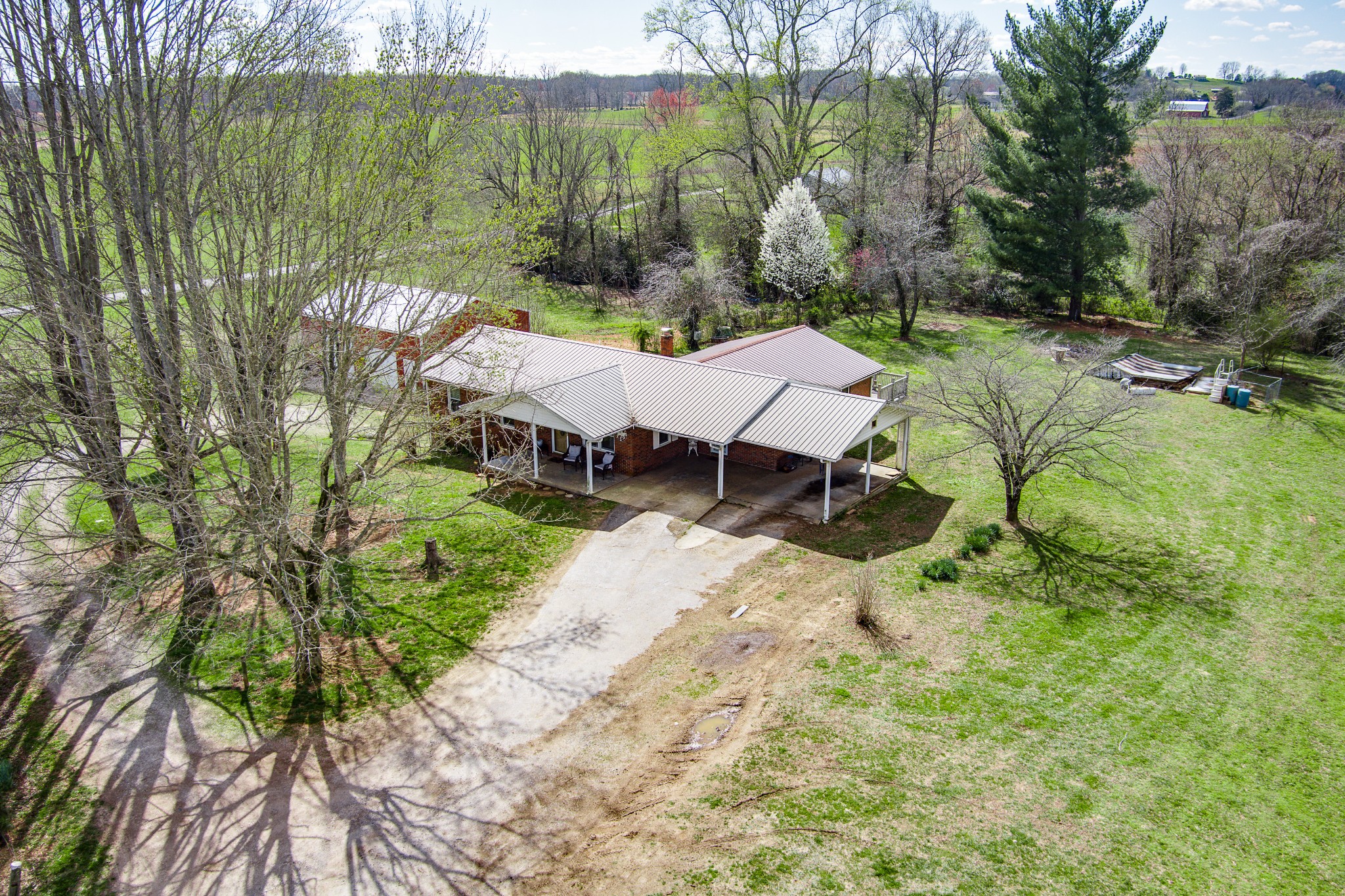 9780 Old Kentucky Road Sparta, TN 38583 - Photo 25 of 43 Gallery Image 25