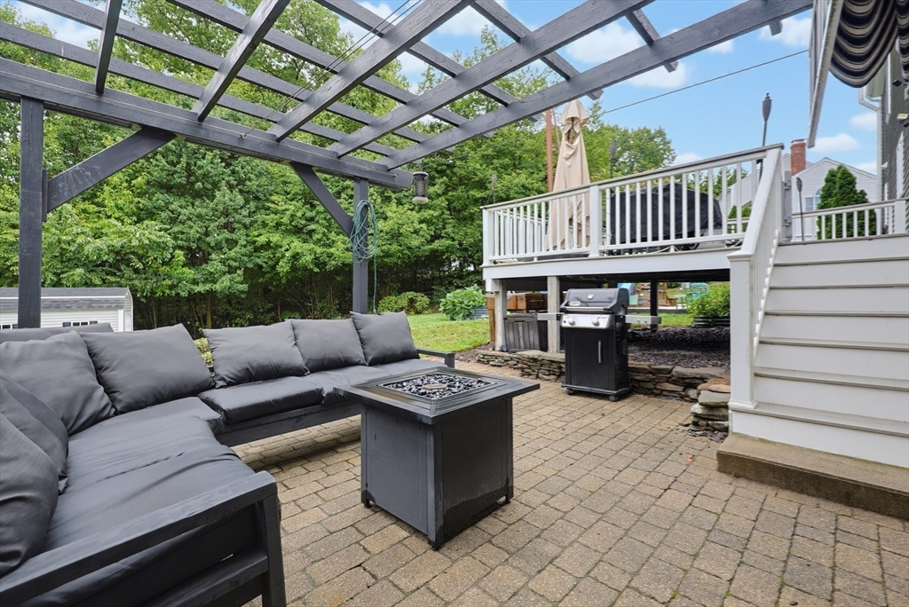 28 Roland Way Milford, MA 01757 - Photo 22 of 25 Gallery Image 22
