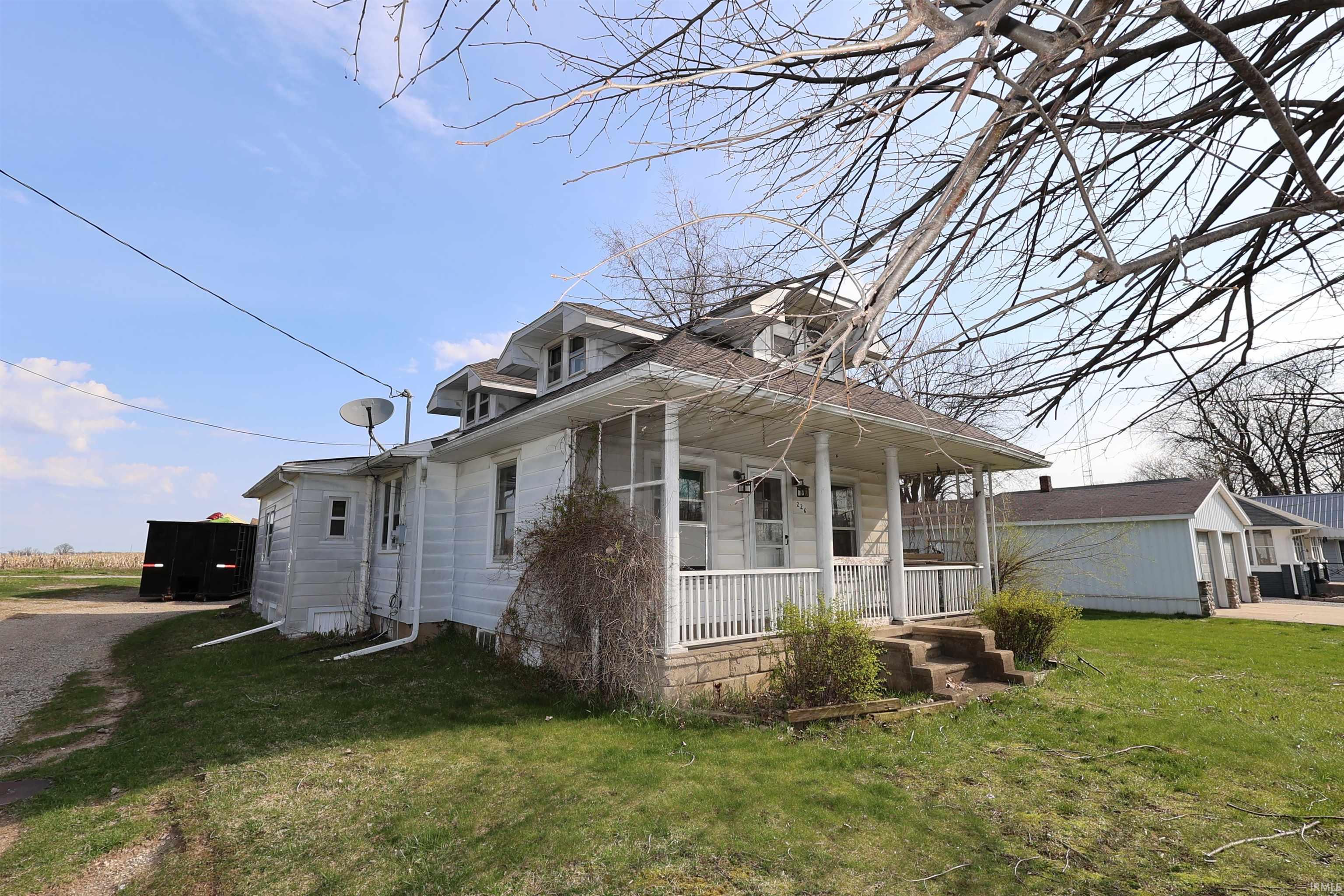 226 West 1st Road La Paz, IN 46536 - Photo 2 of 18