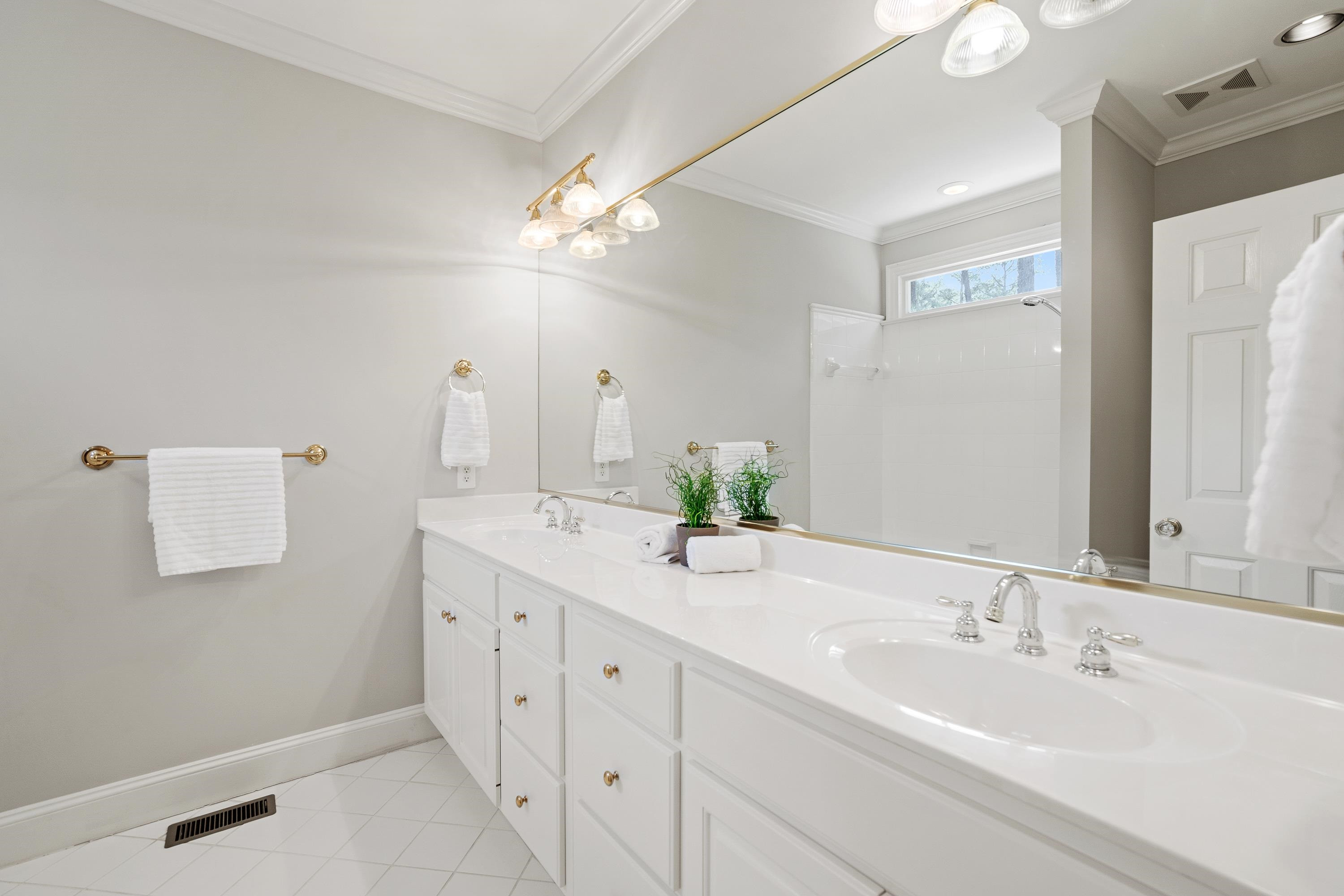 4732 Sharpstone Lane Raleigh, NC 27615 - Photo 26 of 76 En-suite Guest Bathroom
