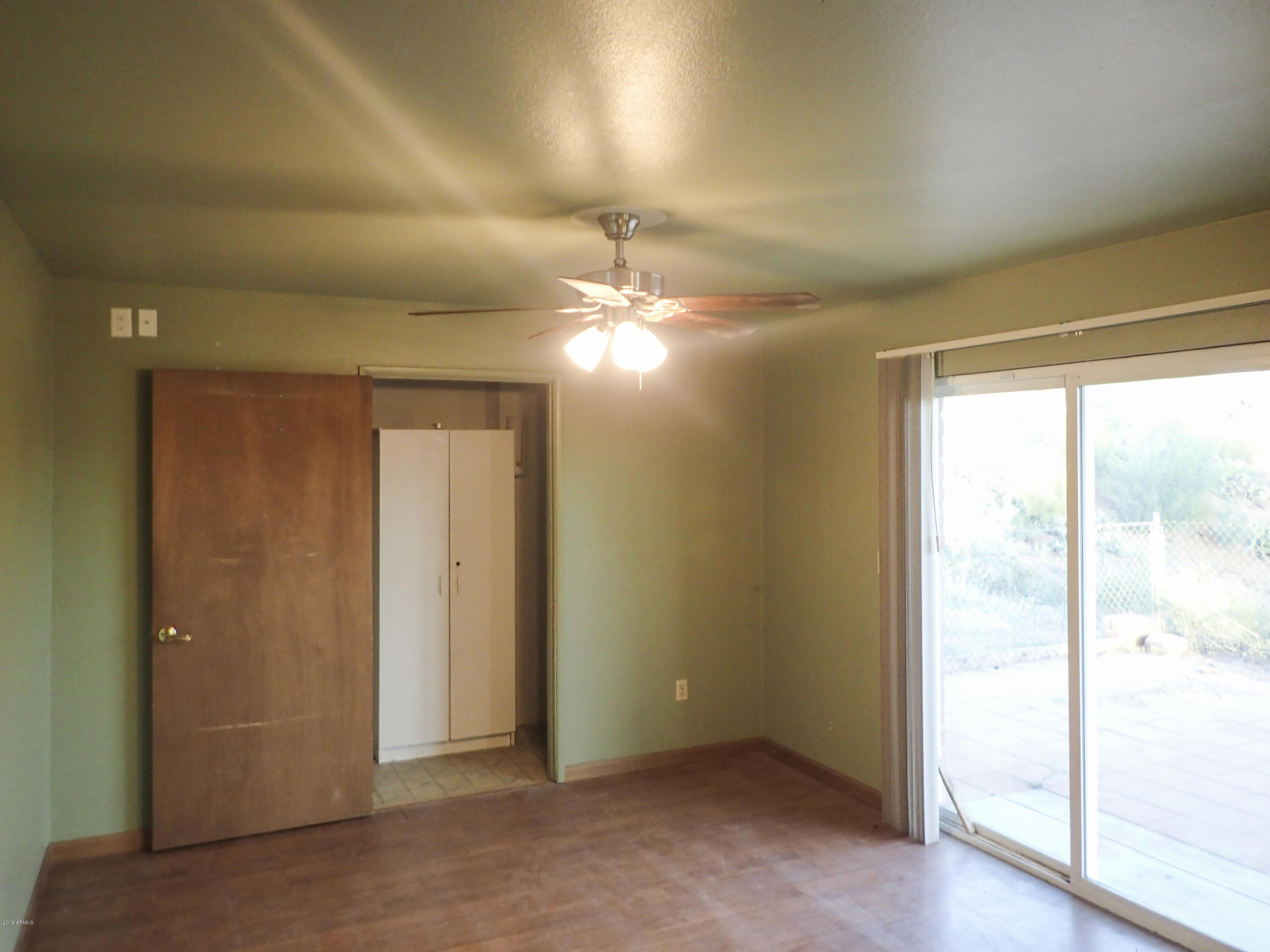 421 Rolfs Avenue Mammoth, AZ 85618 - Photo 4 of 10 Dining Room