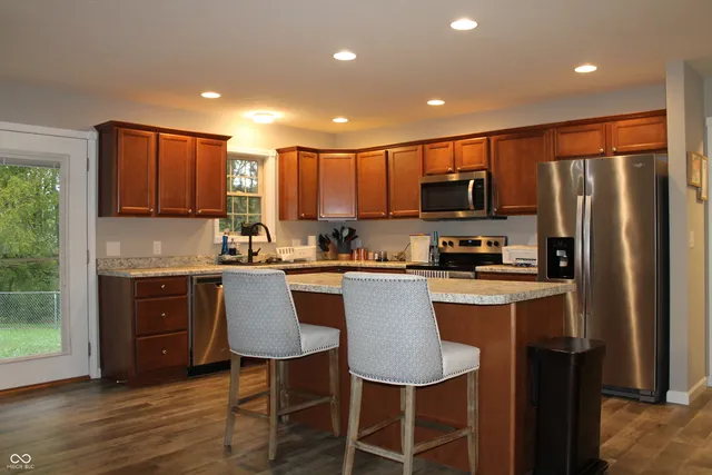 $399,900 | 3998 North County Road 975 East, Seymour, IN 47274