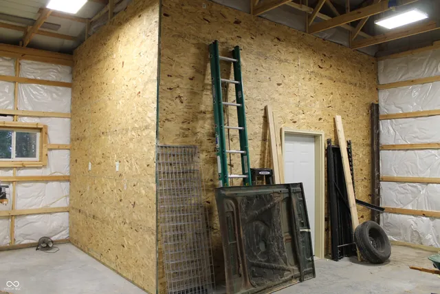 $399,900 | 3998 North County Road 975 East, Seymour, IN 47274