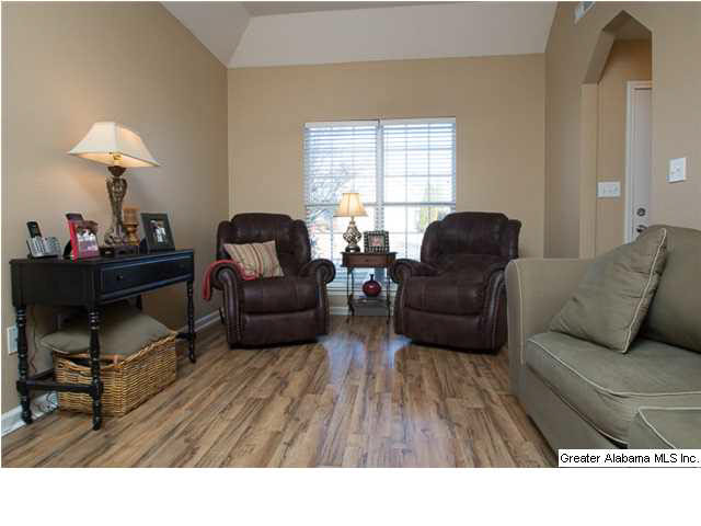 817 Daventry Lane Calera, AL 35040 - Photo 3 of 16