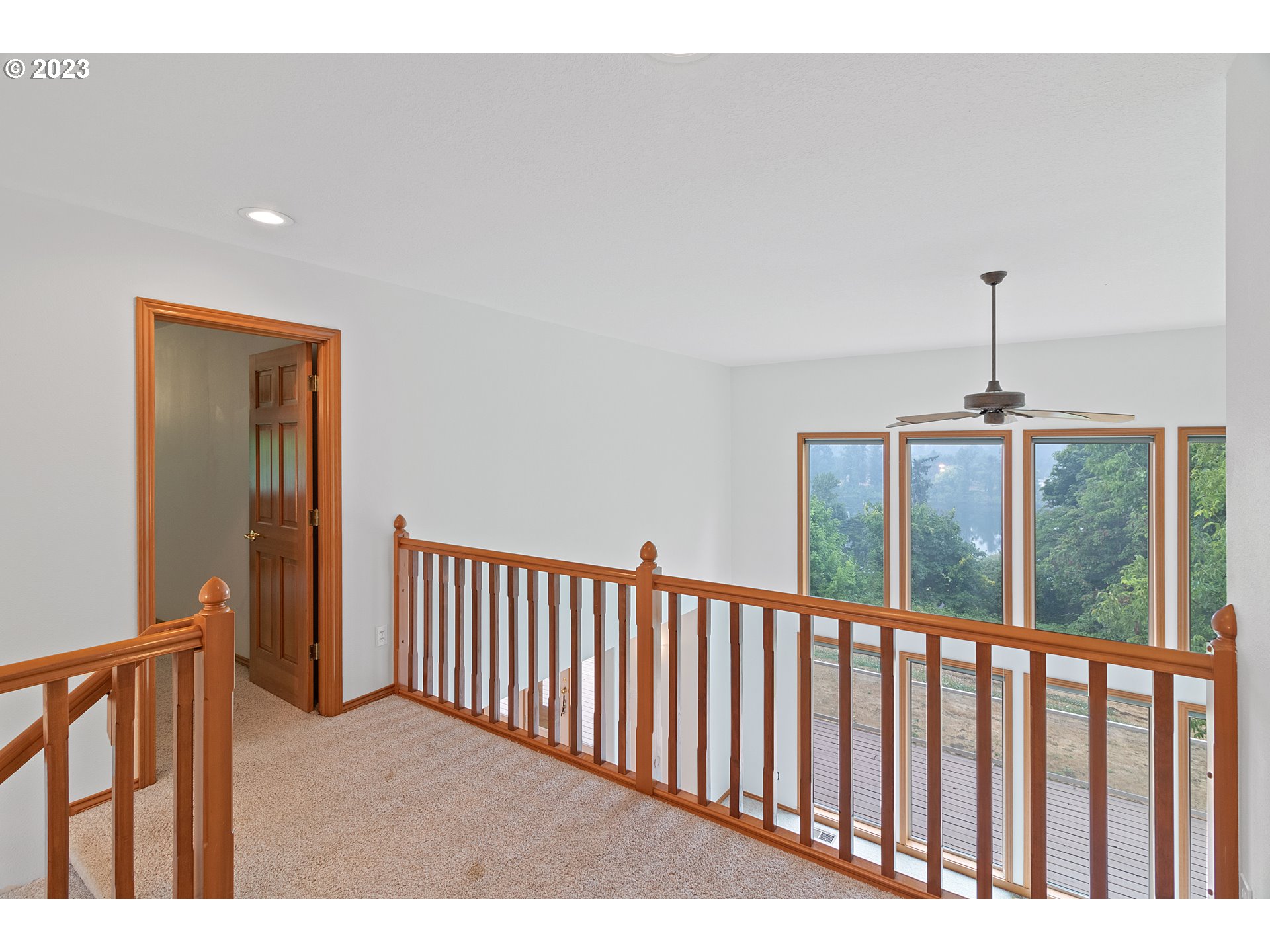 10200 South New Era Road Canby, OR 97013 - Photo 26 of 47 Hallway