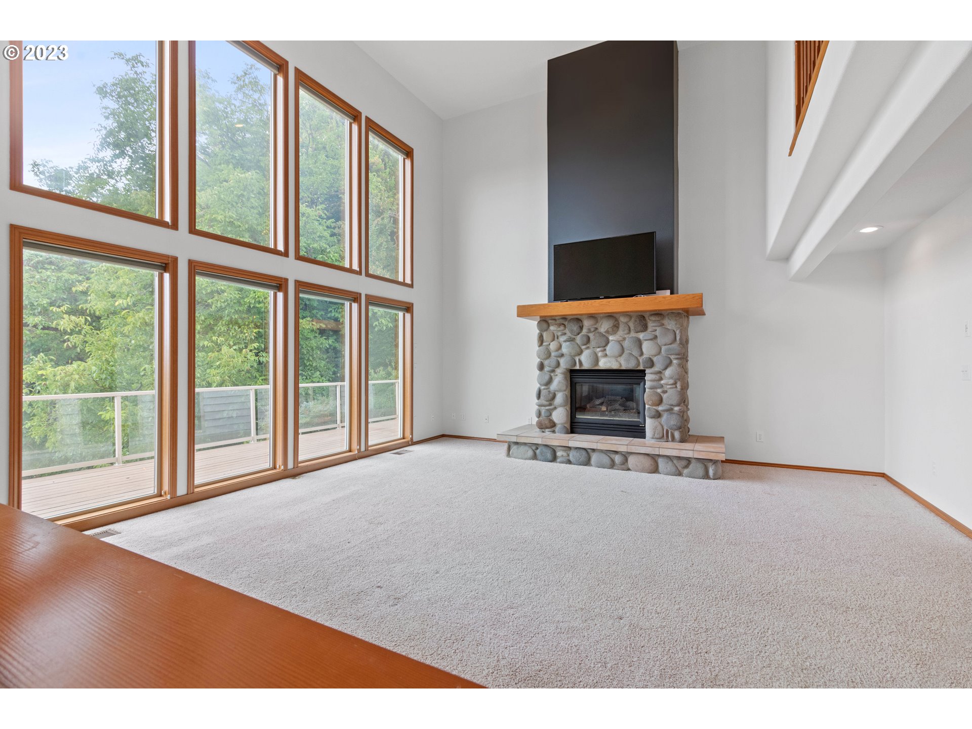 10200 South New Era Road Canby, OR 97013 - Photo 4 of 47 Living Room