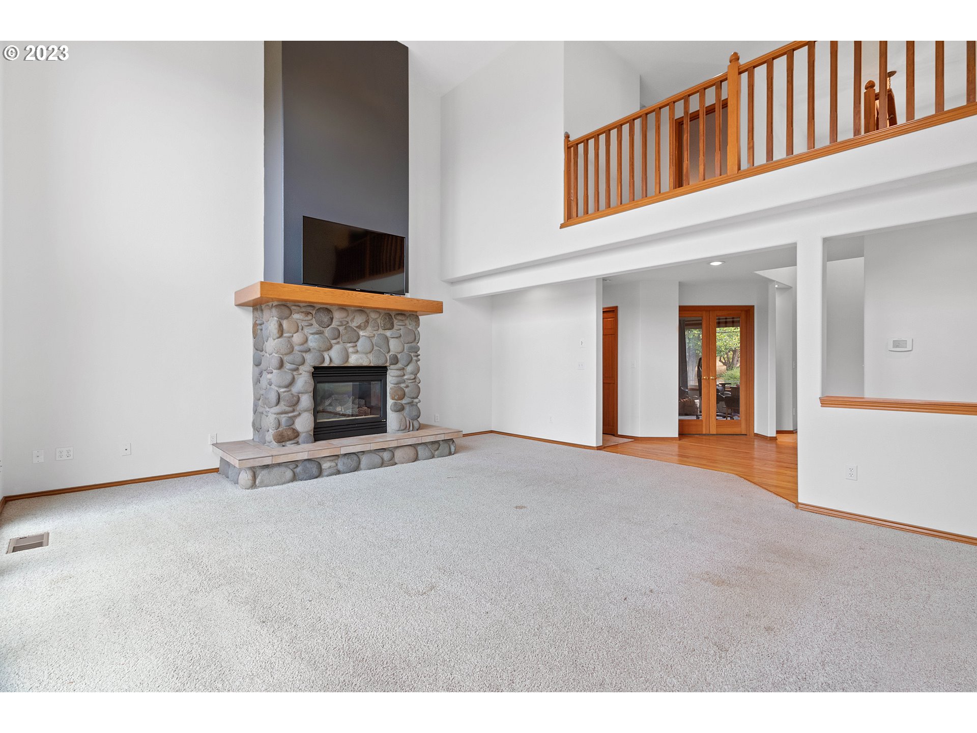 10200 South New Era Road Canby, OR 97013 - Photo 5 of 47 Living Room