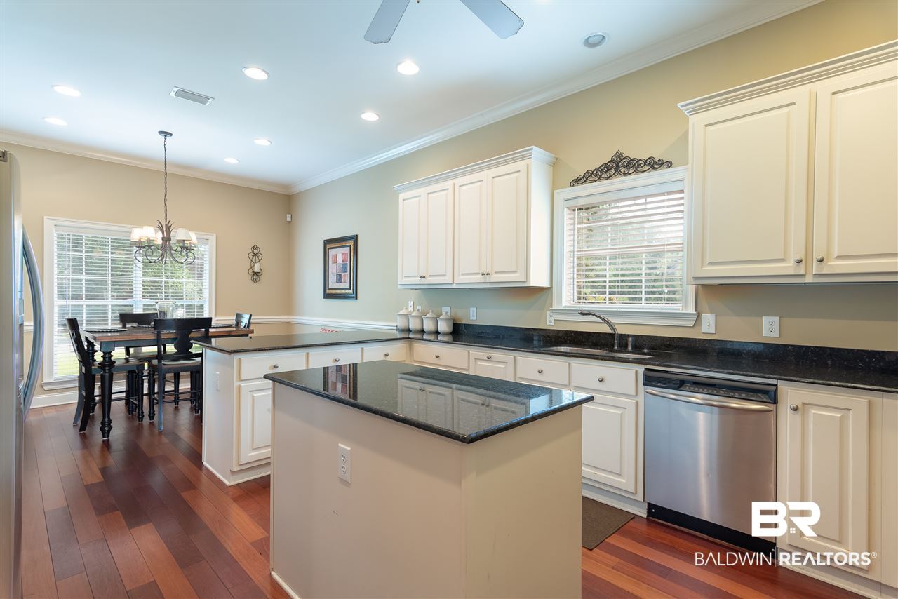 9030 Lake View Drive Fairhope, AL 36532 - Photo 16 of 34
