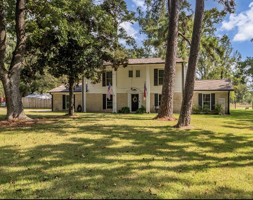 a view of a house with a swimming pool