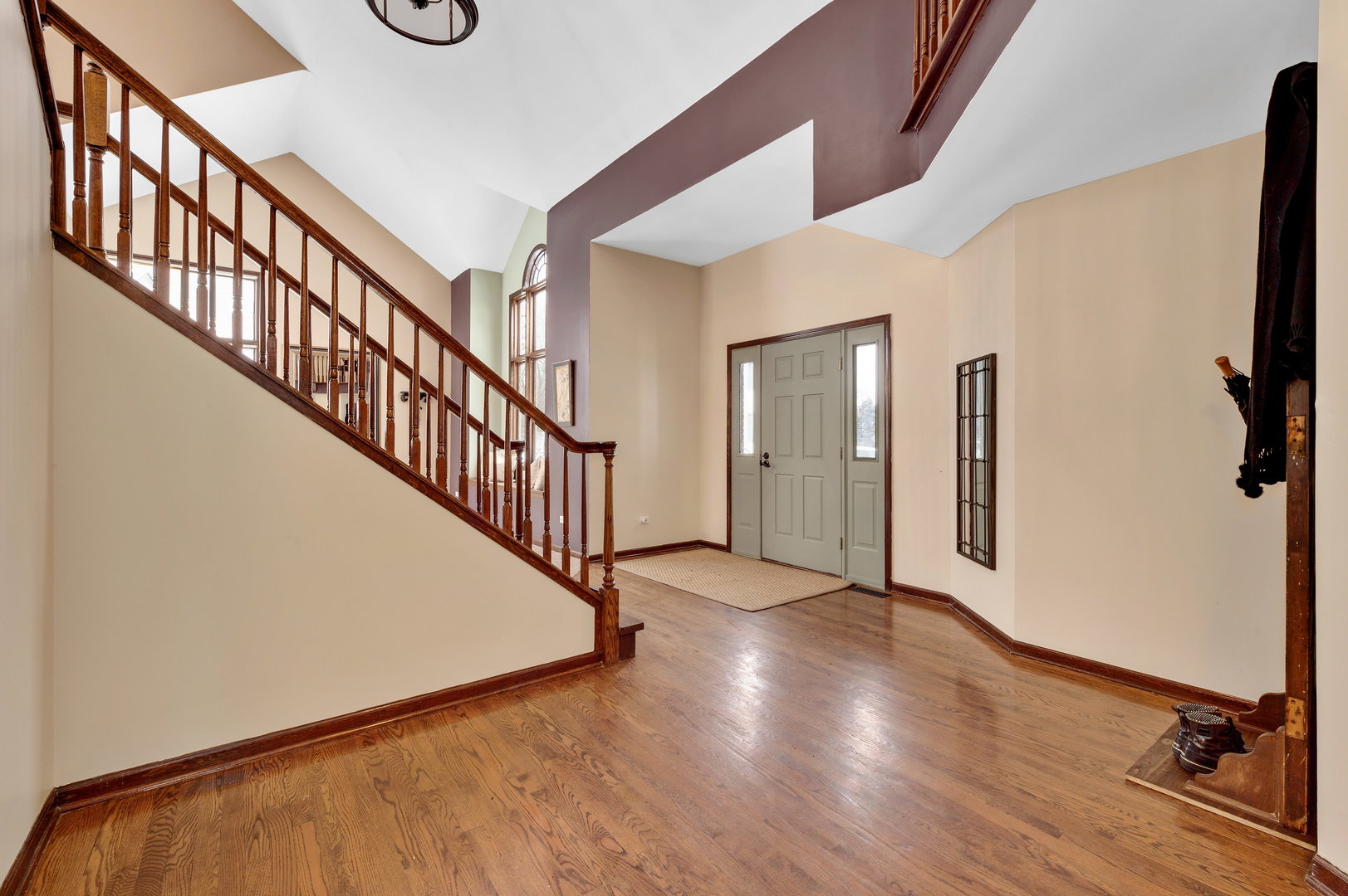 53 Falcon Place Westmont, IL 60559 - Photo 2 of 29