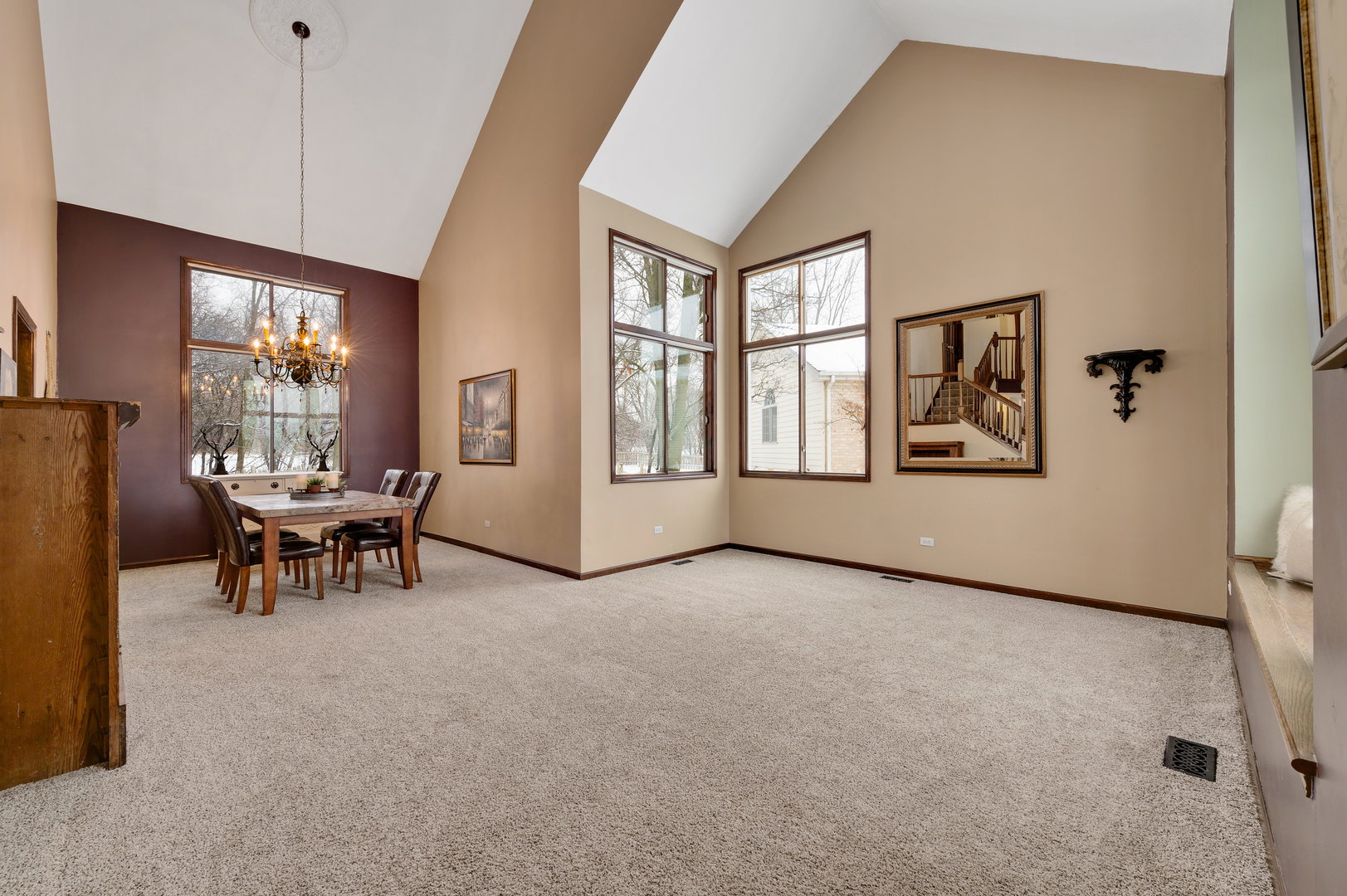 53 Falcon Place Westmont, IL 60559 - Photo 6 of 29