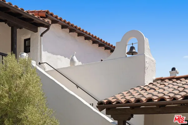 a view of a balcony