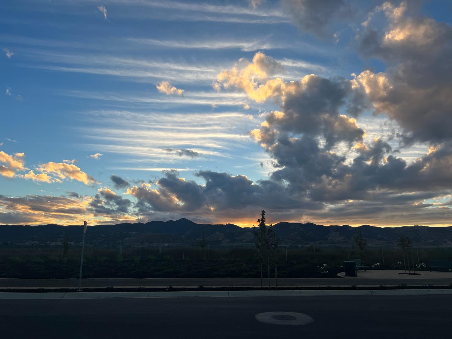 672 Bikle Drive King City, CA 93930 - Photo 16 of 39 a view of sunset