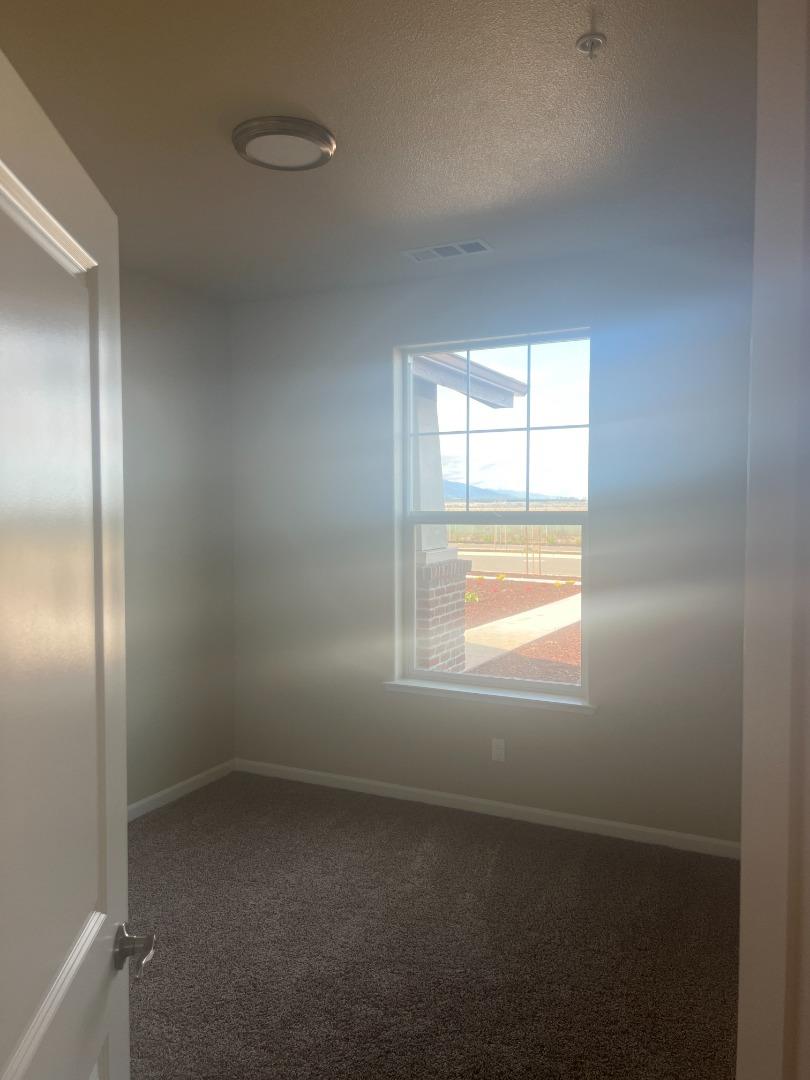 672 Bikle Drive King City, CA 93930 - Photo 37 of 39 a view of empty room with window