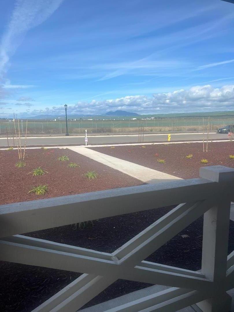 672 Bikle Drive King City, CA 93930 - Photo 39 of 39 a view of a room with an empty space and a window