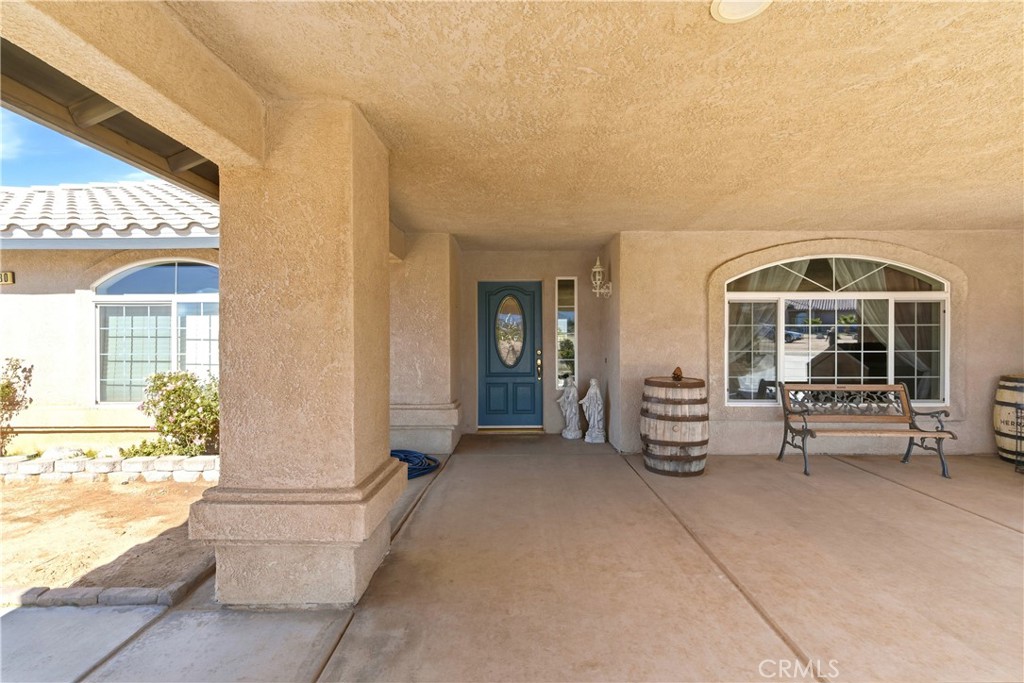 7330 Smoke Tree Road Phelan, CA 92371 - Photo 13 of 58