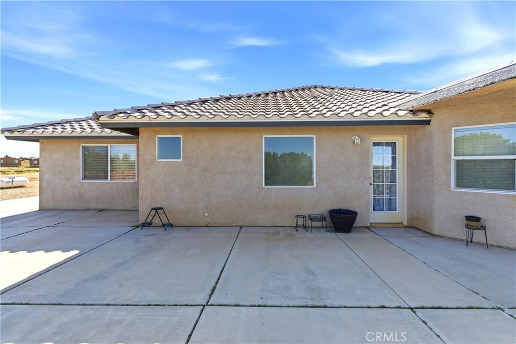 7330 Smoke Tree Road Phelan, CA 92371 - Photo 8 of 58