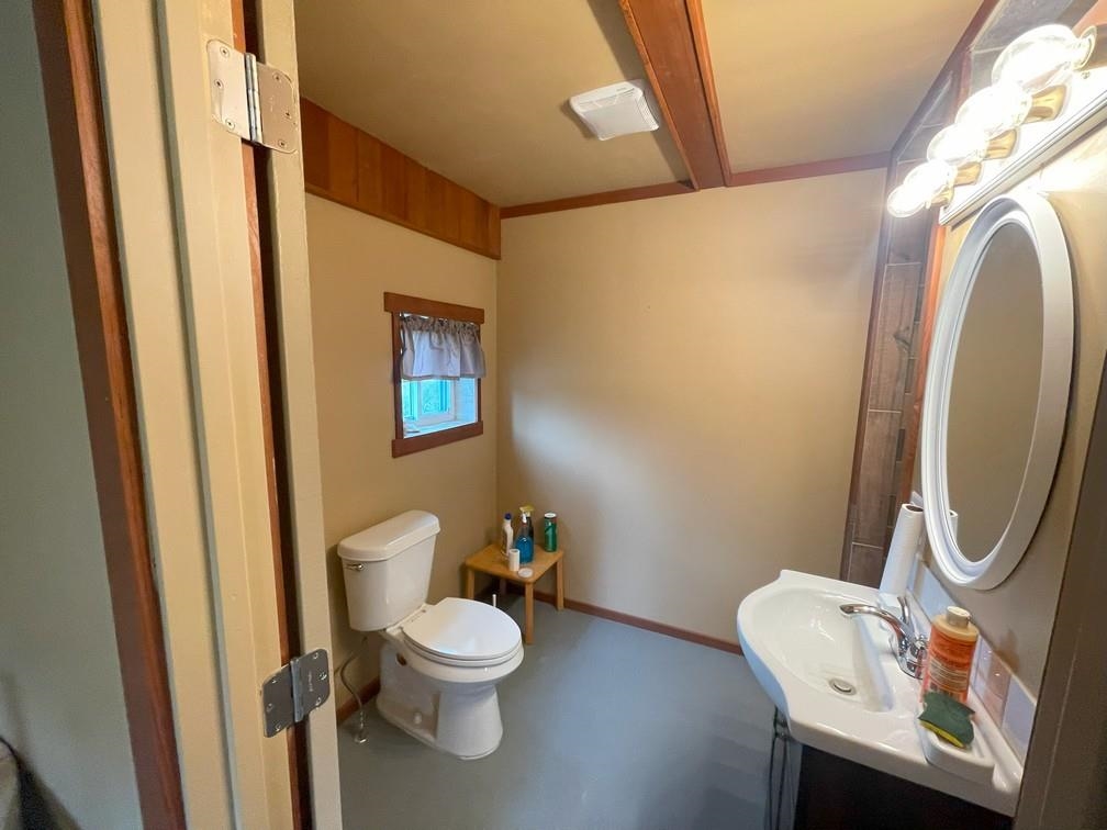 5144 Harris Road Traverse City, MI 49684 - Photo 10 of 35