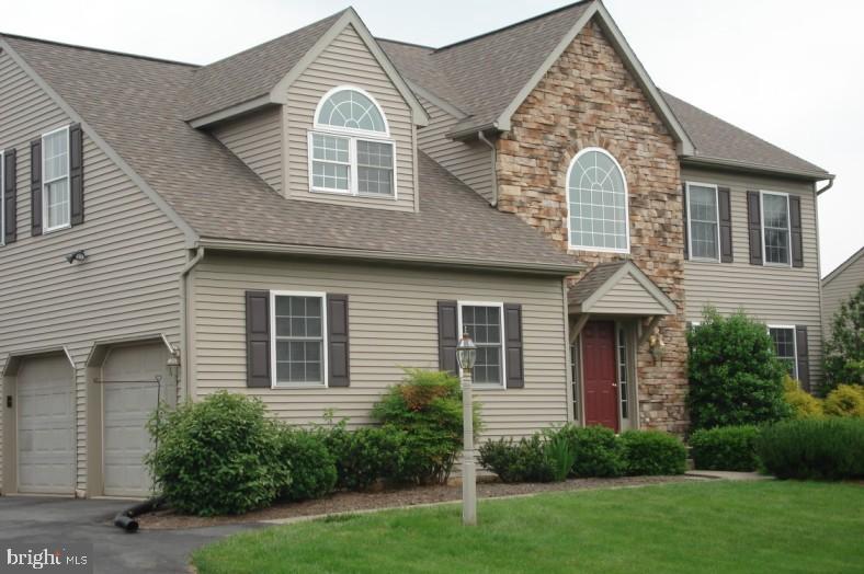 427 Rhoda Drive Lancaster, PA 17601 - Photo 1 of 25 Gallery Image 1