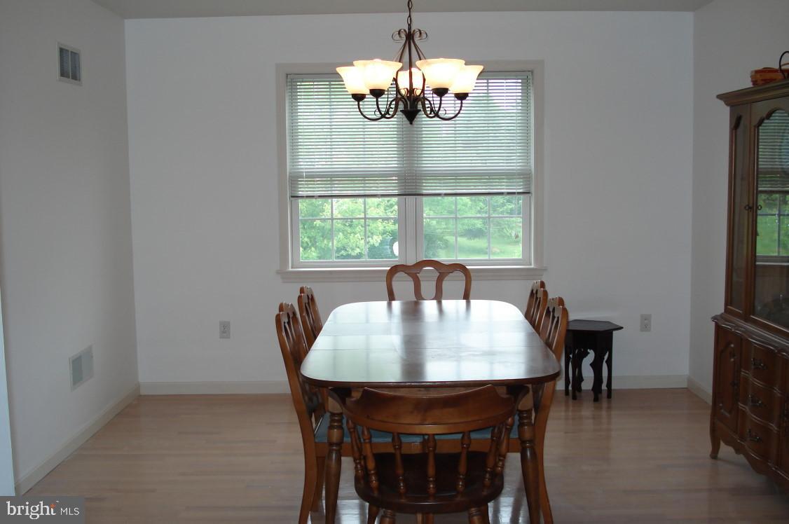 427 Rhoda Drive Lancaster, PA 17601 - Photo 7 of 25 Gallery Image 7