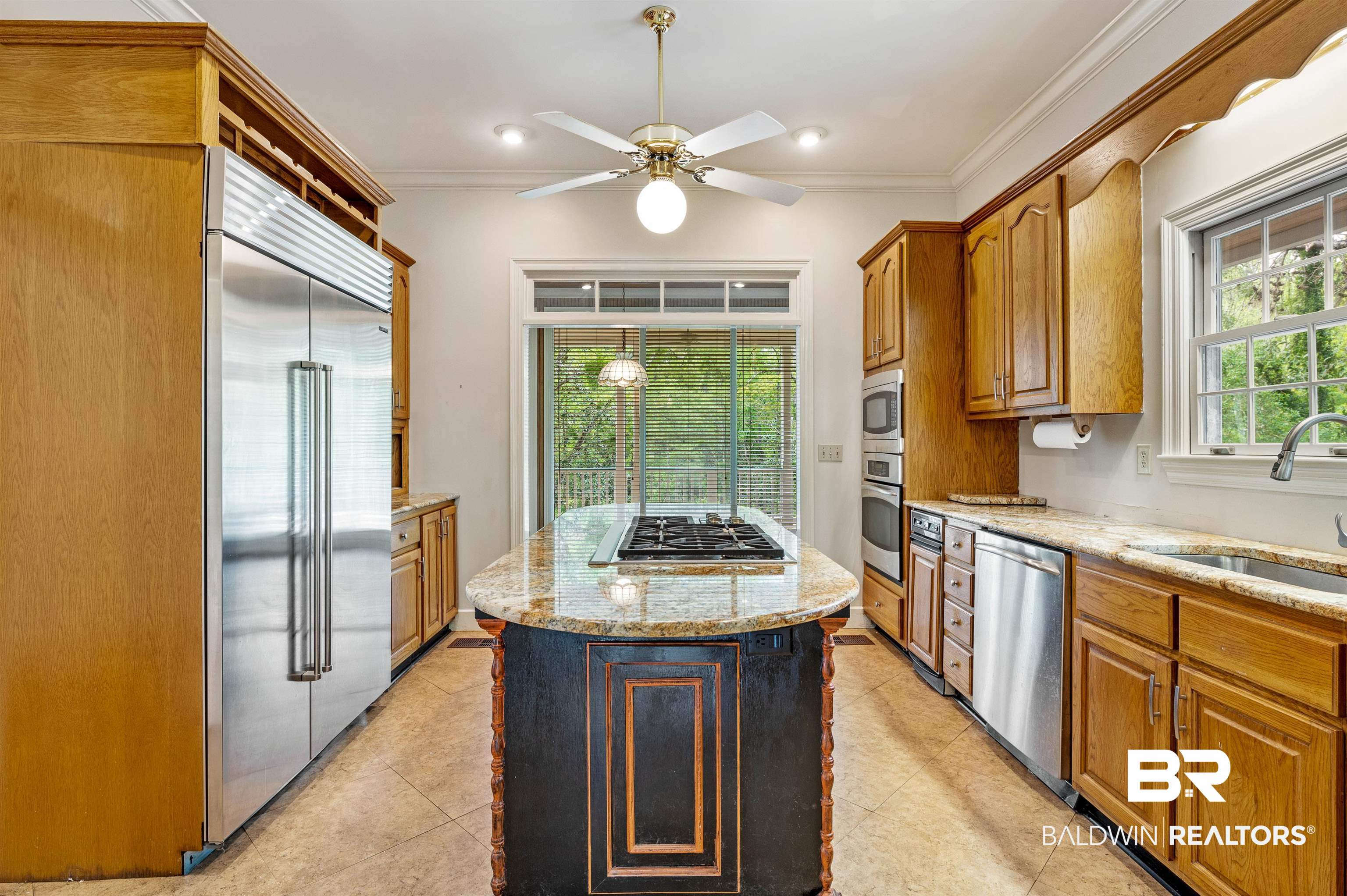22751 Main Street Fairhope, AL 36532 - Photo 18 of 50 Kitchen