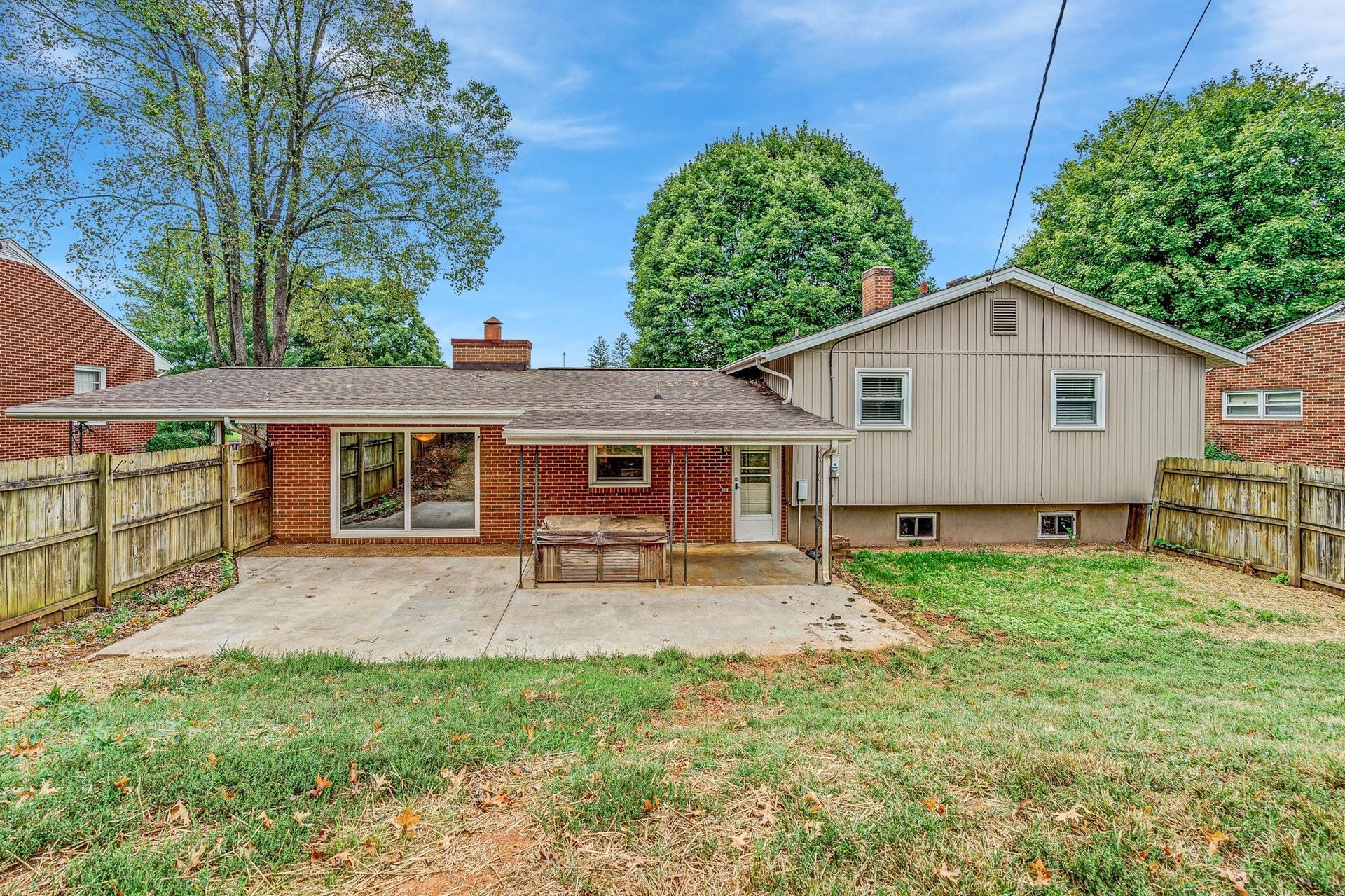2533 Northminster Road Northwest Roanoke, VA 24012 - Photo 33 of 36 033-327544-031-327544-2533 Northminster