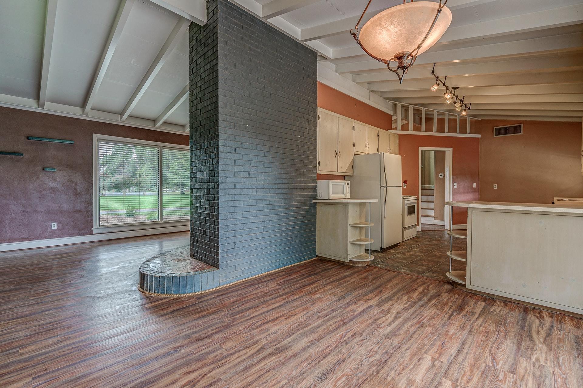 2533 Northminster Road Northwest Roanoke, VA 24012 - Photo 8 of 36 008-327544-2533 Northminster Rd NW 008_8