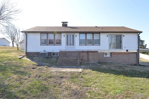 $379,000 | 1460 Crystal Heights Road, Crystal City, MO 63019