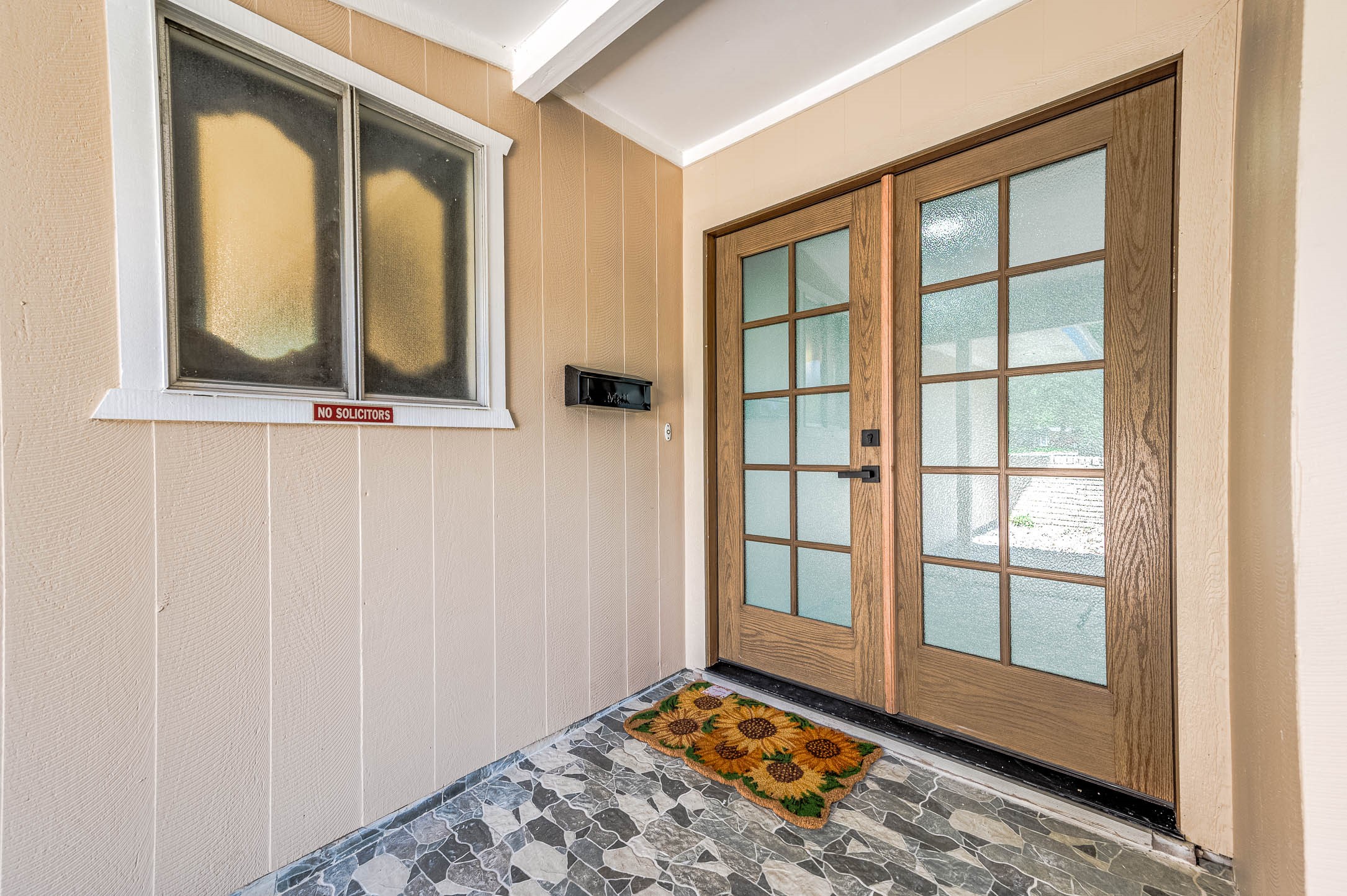 1616 Redway Lane Houston, TX 77062 - Photo 3 of 48 a view of an entryway