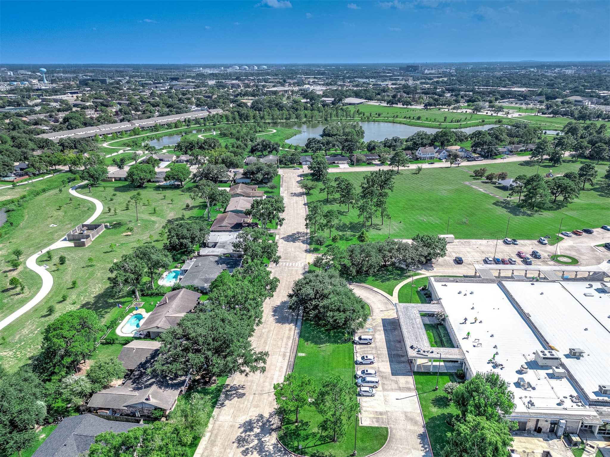 1616 Redway Lane Houston, TX 77062 - Photo 44 of 48 a view of a city