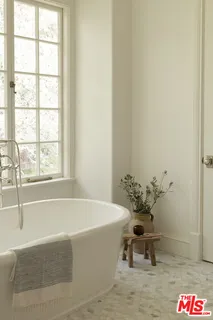 $7,995,000 | 3298 Hutton Drive, Beverly Hills, CA 90210