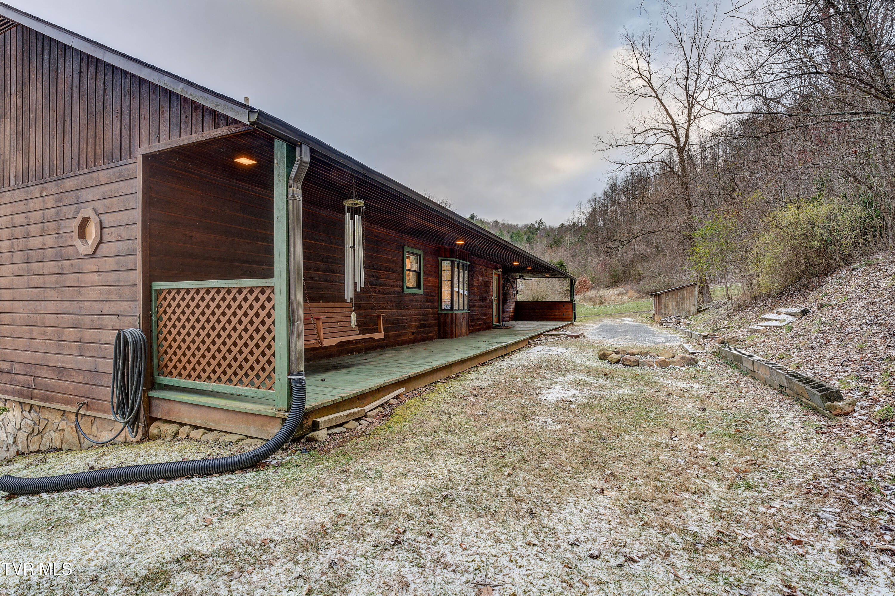 146 Barnett Hollow Road Erwin, TN 37650 - Photo 11 of 49 Barnett-37