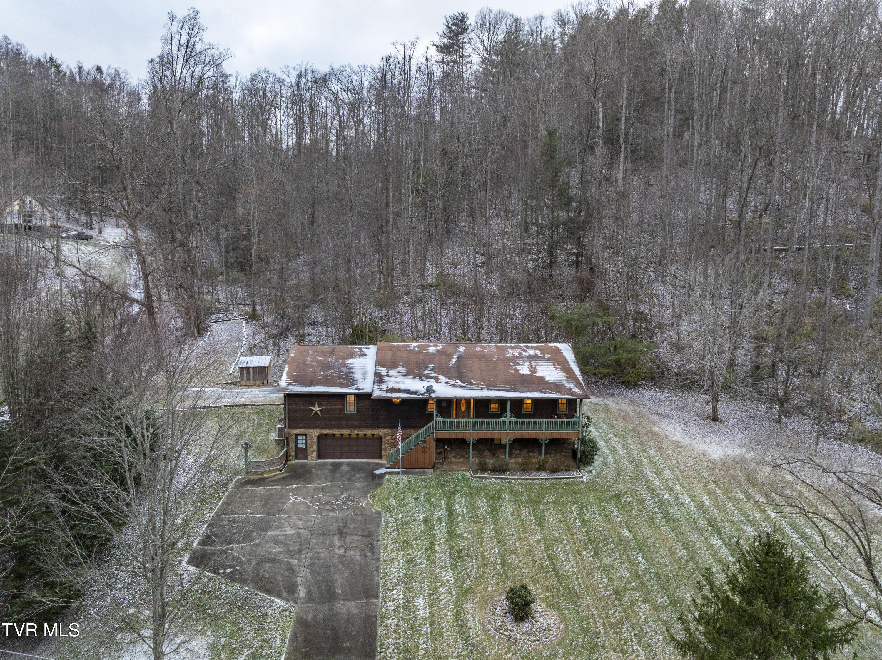146 Barnett Hollow Road Erwin, TN 37650 - Photo 4 of 49 Barnett-Aerials-2