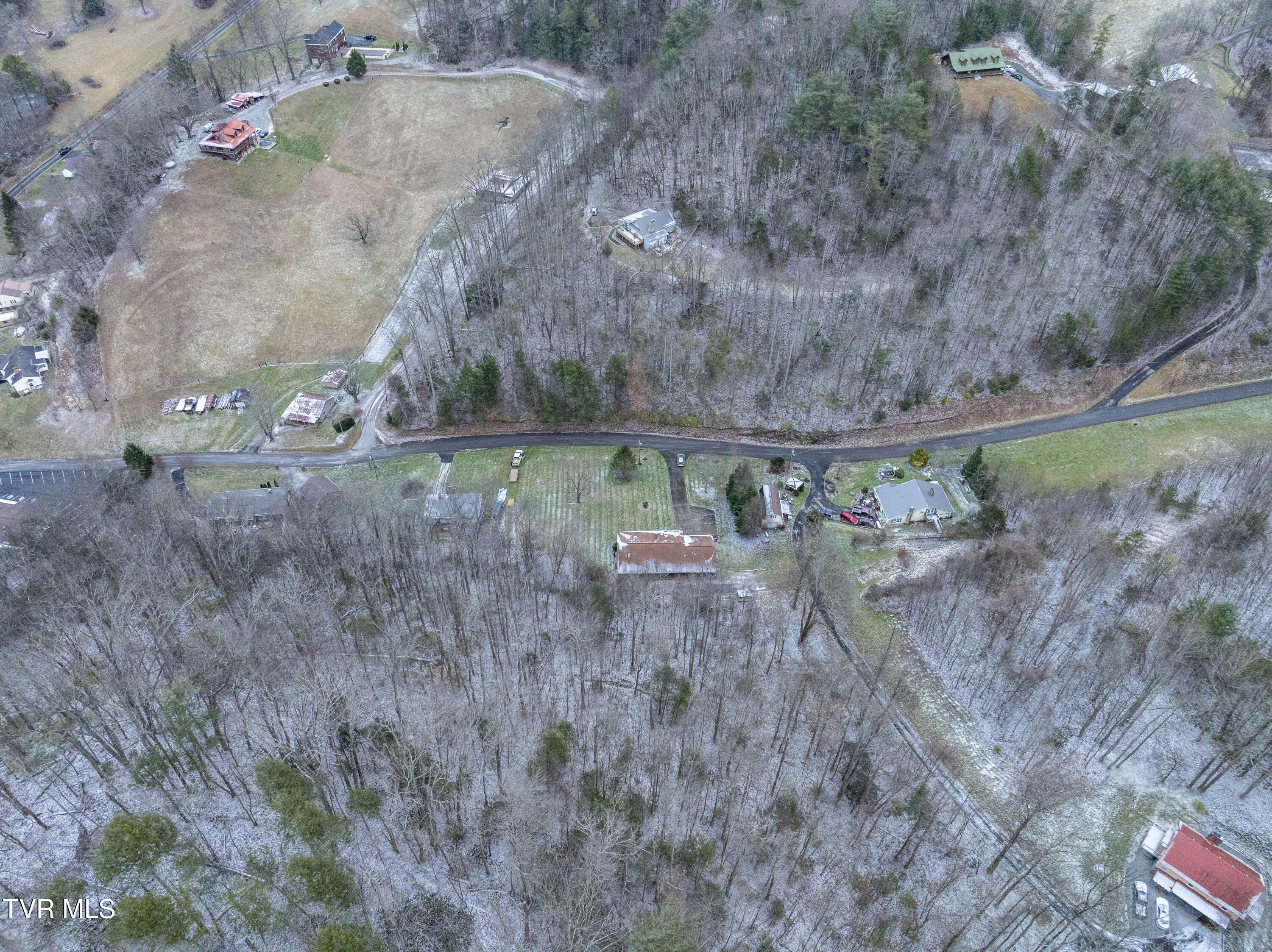 146 Barnett Hollow Road Erwin, TN 37650 - Photo 7 of 49 Barnett-Aerials-7