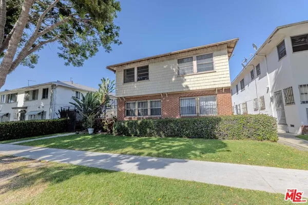 $1,800 | 3821 Lockland Drive, Los Angeles, CA 90008