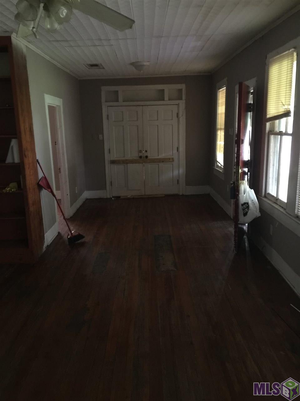 2730 Convention Street Baton Rouge, LA 70806 - Photo 1 of 9