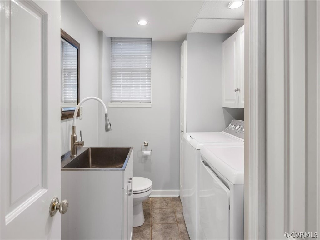 7532 Marilea Road Richmond, VA 23225 - Photo 30 of 37 And half bath.
