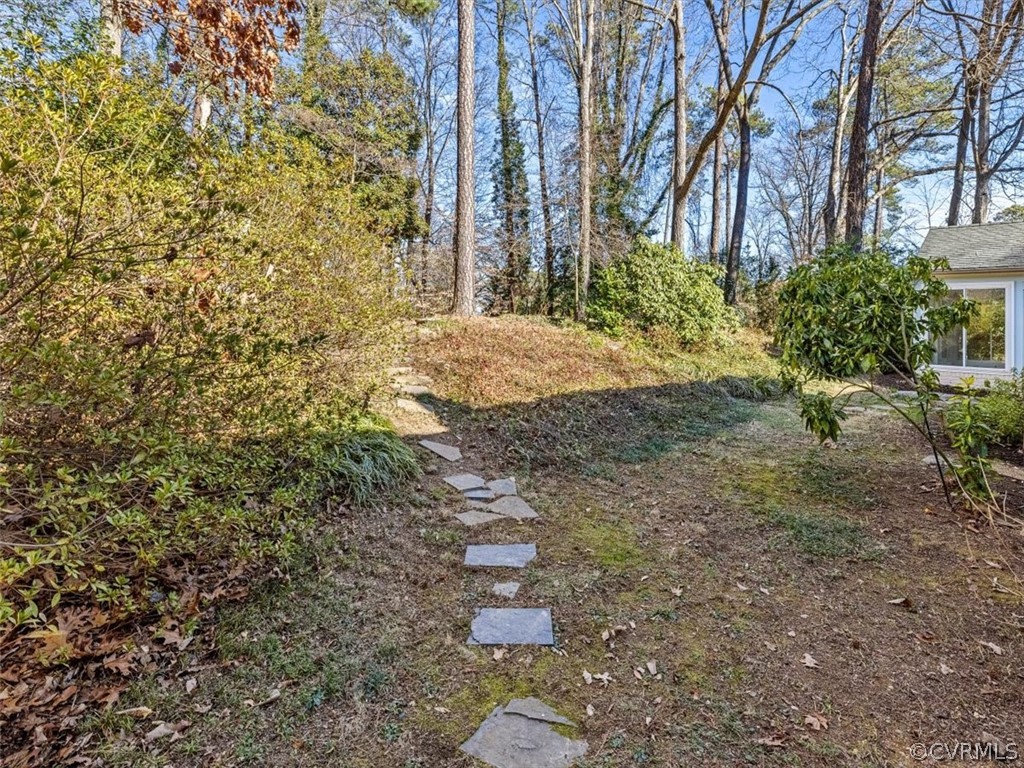 7532 Marilea Road Richmond, VA 23225 - Photo 34 of 37 Stepping stones to top of rear yard.