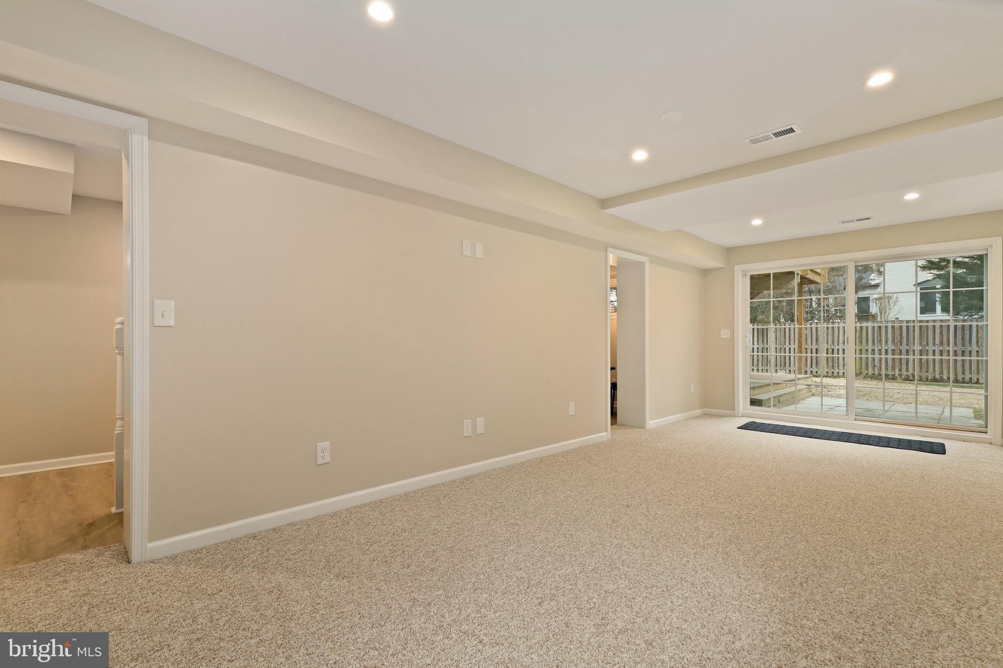 5321 Carvel Road Bethesda, MD 20816 - Photo 25 of 43 Gallery Image 25