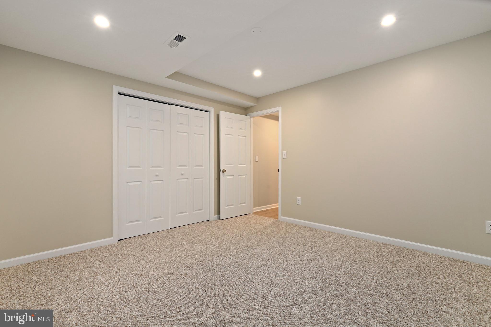 5321 Carvel Road Bethesda, MD 20816 - Photo 33 of 43 Gallery Image 33