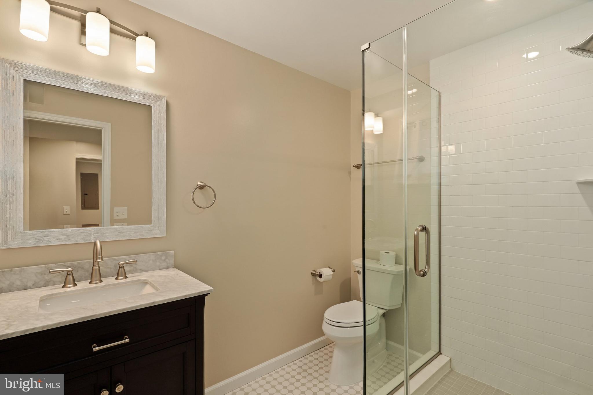 5321 Carvel Road Bethesda, MD 20816 - Photo 34 of 43 Gallery Image 34