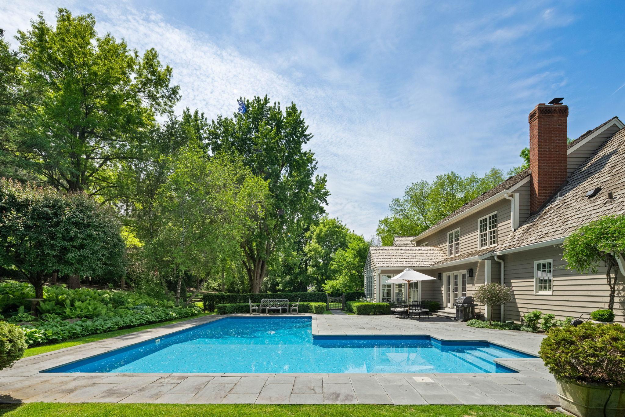 235 Hollander Road Wayzata, MN 55391 - Photo 94 of 118