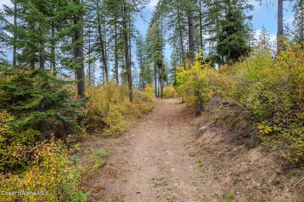 $1,050,000 | Nna Nna Green, Hope, ID 83836