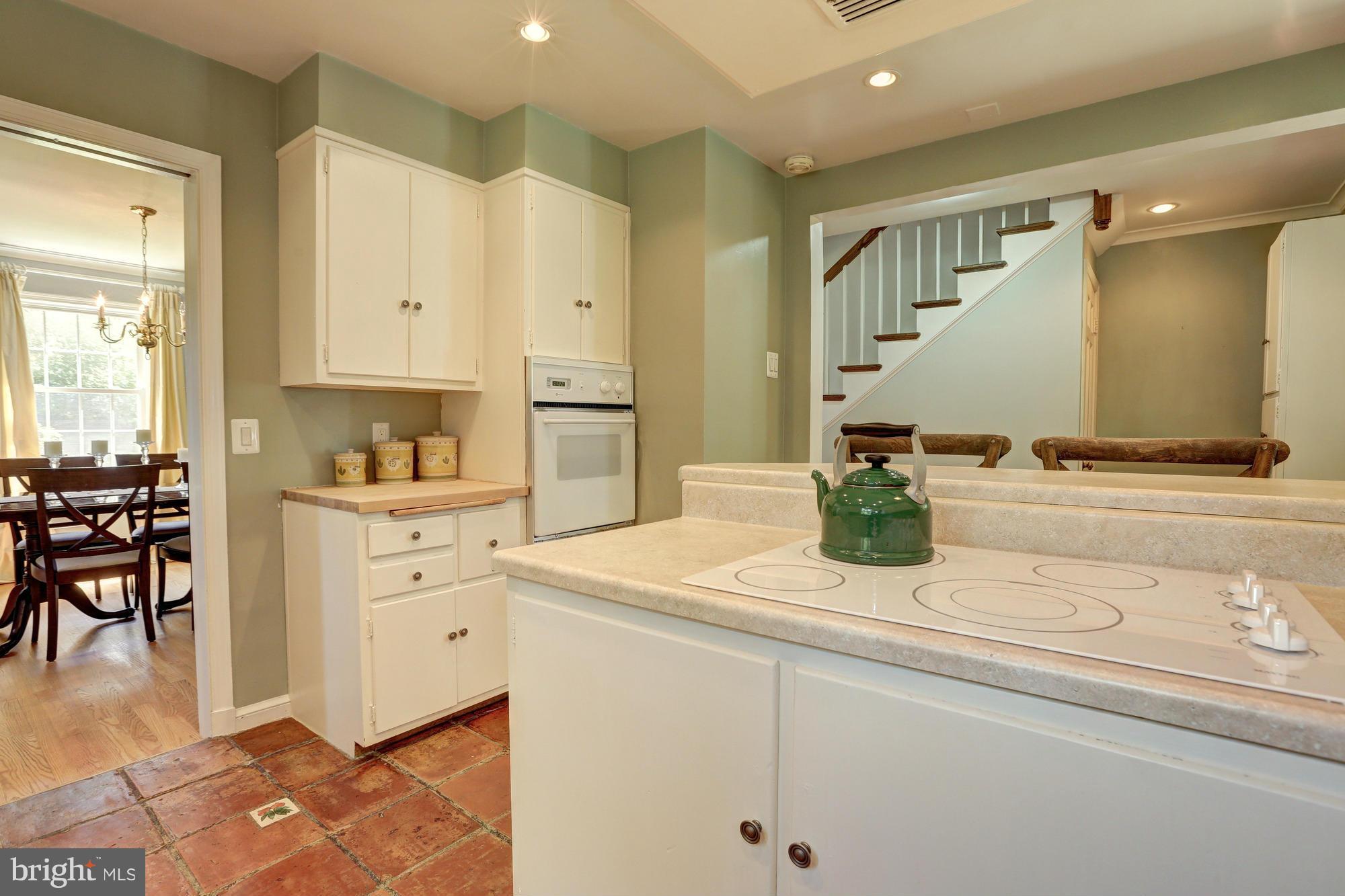 8208 Kerry Road Chevy Chase, MD 20815 - Photo 9 of 30 Eat-in Kitchen