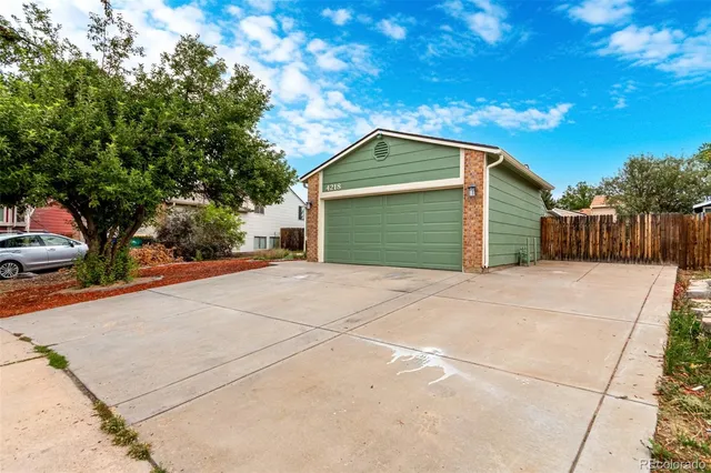 $480,000 | 4218 South Cathay Way, Aurora, CO 80013