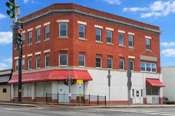 $475,000 | 101 West Main Street, Endicott, NY 13760