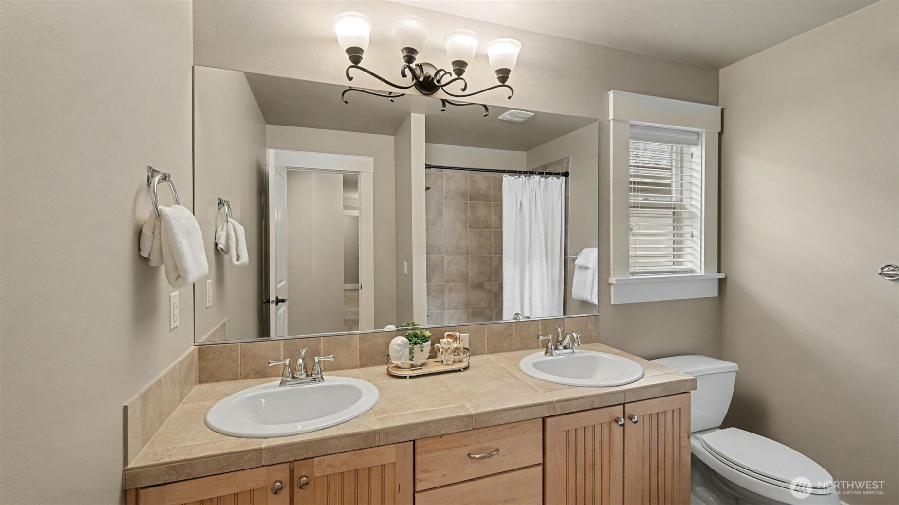 15557 Southeast 160th Place Renton, WA 98058 - Photo 34 of 39